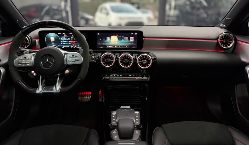 
								Mercedes-Benz A-45 S AMG / 2022 cheio									