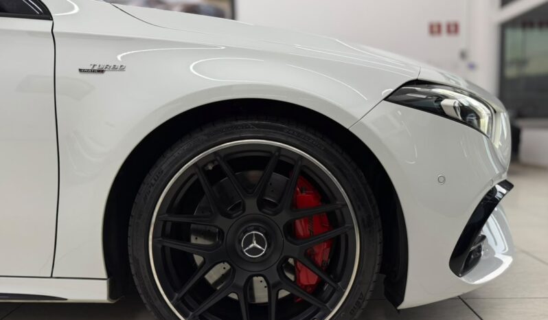 
								Mercedes-Benz A-45 S AMG / 2022 cheio									