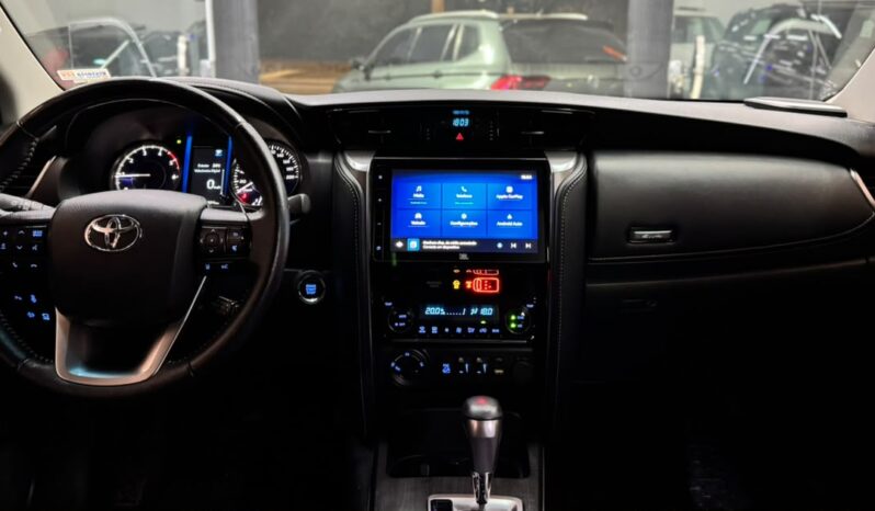 
								Toyota SW4 SRX / 2021 cheio									
