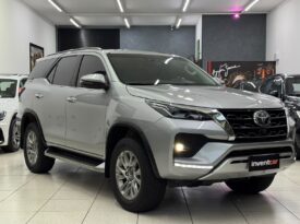 Toyota SW4 SRX / 2021