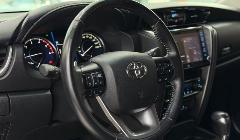 
								Toyota Sw4 SRX / 2021 cheio									