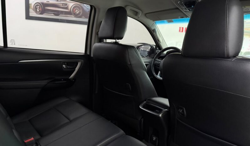 
								Toyota Sw4 SRX / 2021 cheio									