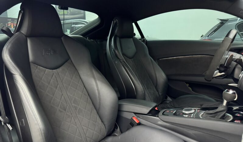 
								Audi TT RS / 2021 cheio									