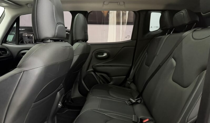 
								Jeep Renegade Sahara T270 / 2025 cheio									