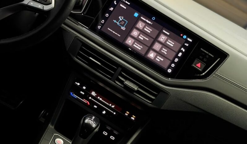 
								Volkswagen Virtus Exclusive / 2024 cheio									