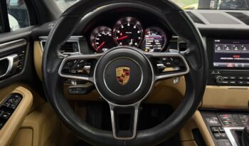 
										Porsche Macan / 2018 cheio									