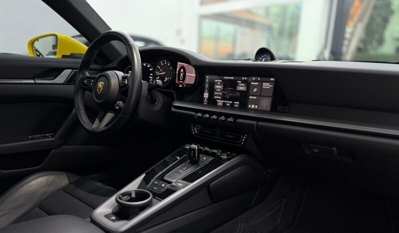 
								Porsche 911 Carrera/2020 cheio									