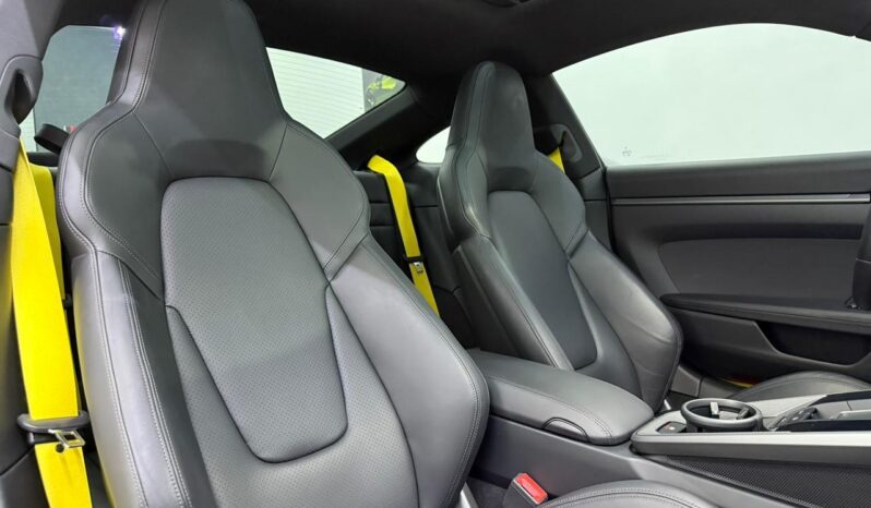 
								Porsche 911 Carrera/2020 cheio									