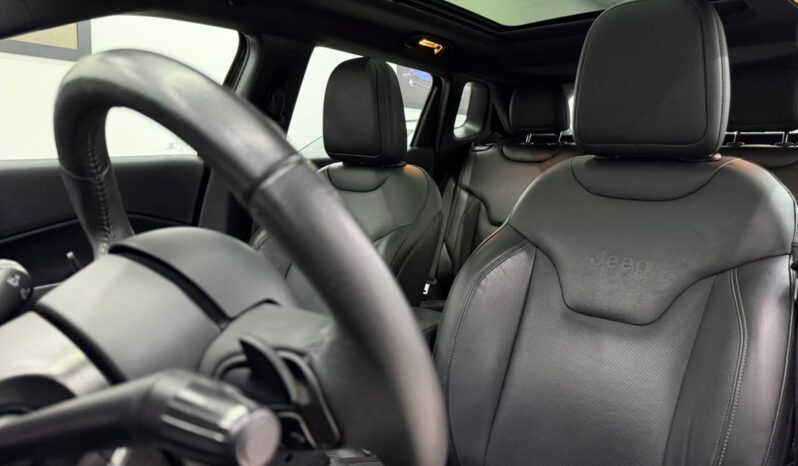 
								Jeep Compass Limited S / 2021 cheio									