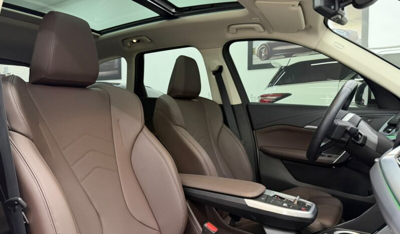 
								BMW X1 S Drive 20i X-line / 2026 cheio									