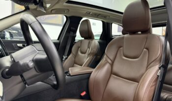 
										Volvo XC60 T5 Inscription AWD / 2019 cheio									