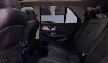 
										Mercedes-Benz GLE400d / 2022 cheio									