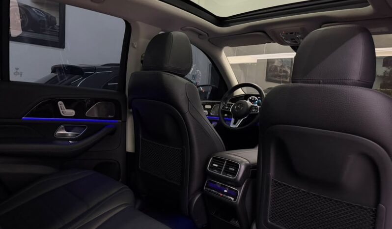 
								Mercedes-Benz GLE400d / 2022 cheio									