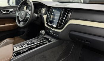 
										Volvo XC60 T5 Inscription AWD / 2019 cheio									