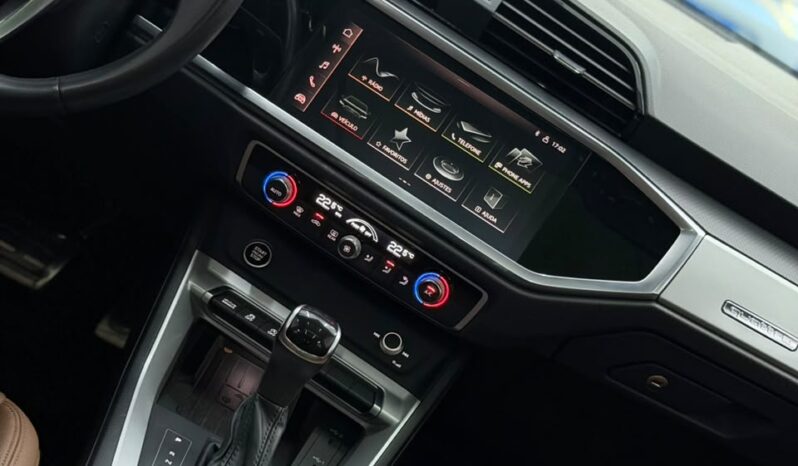 
								Audi Q3 Performance 2.0 Sportback Quattro / 2023 cheio									