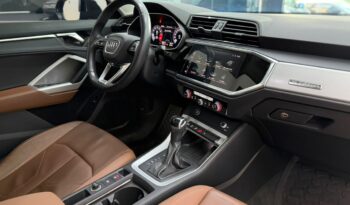 
										Audi Q3 Performance 2.0 Sportback Quattro / 2023 cheio									