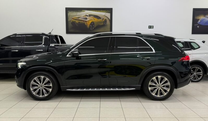 
								Mercedes-Benz GLE400d / 2022 cheio									