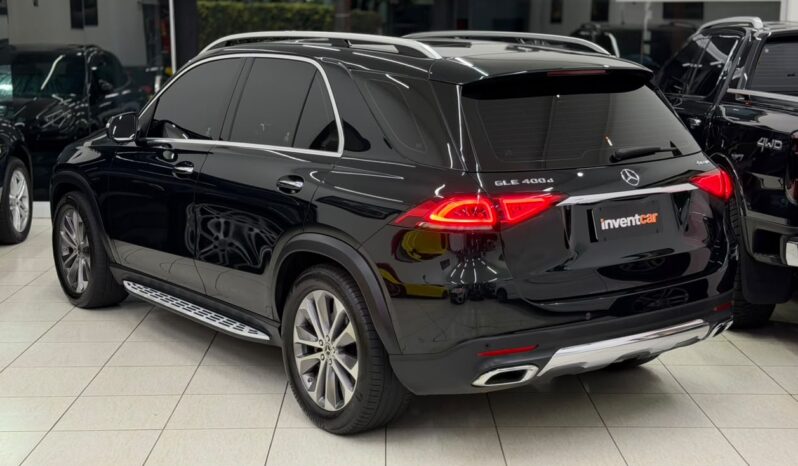 
								Mercedes-Benz GLE400d / 2022 cheio									