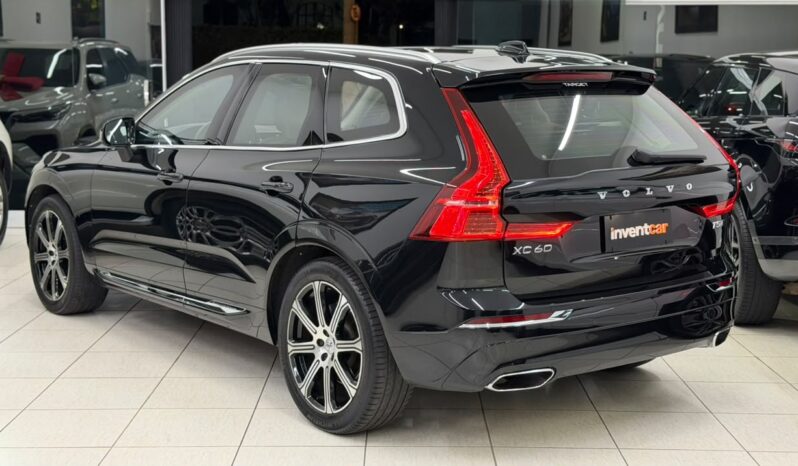 
								Volvo XC60 T5 Inscription AWD / 2019 cheio									